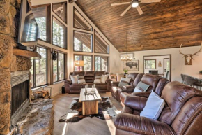 Munds Park Cabin with Poker Room and Wraparound Deck!